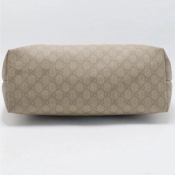 Gucci Beige Monogram Tote Bag - Picture 6 of 12